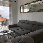Апартаменты Ema *
